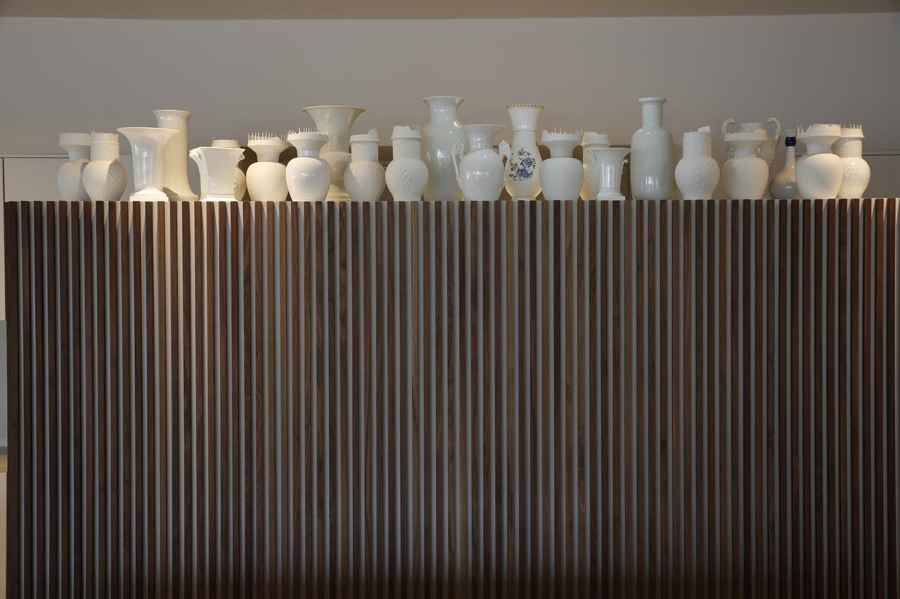 Montebelo Vista Alegre Ilhavo Hotel Ngoại thất bức ảnh Vases at the Royal Academy of Engineering